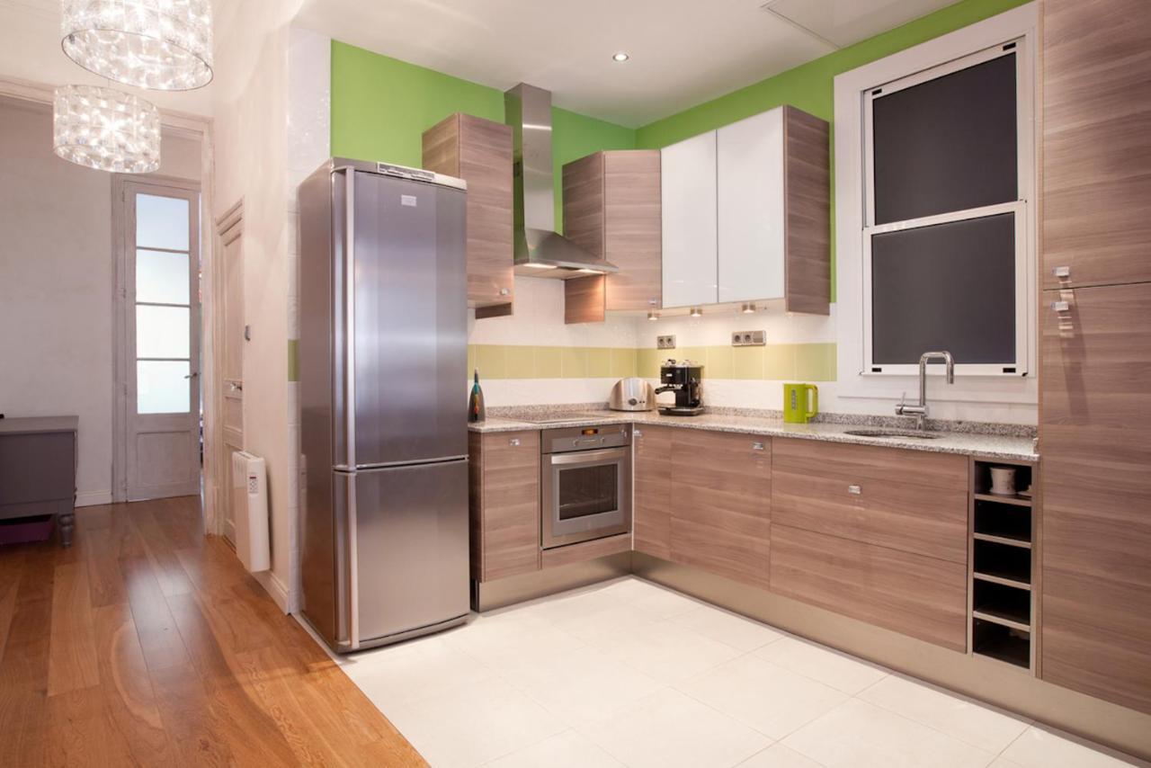 Luxury Barcelona Central City Cosy 3 Bedroom Apartment With Private Terrace Eksteriør billede