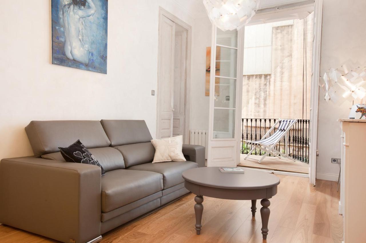 Luxury Barcelona Central City Cosy 3 Bedroom Apartment With Private Terrace Eksteriør billede
