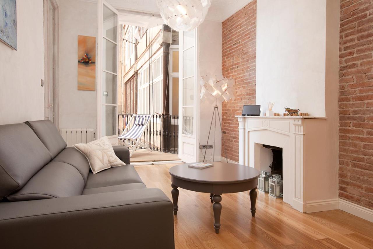 Luxury Barcelona Central City Cosy 3 Bedroom Apartment With Private Terrace Eksteriør billede