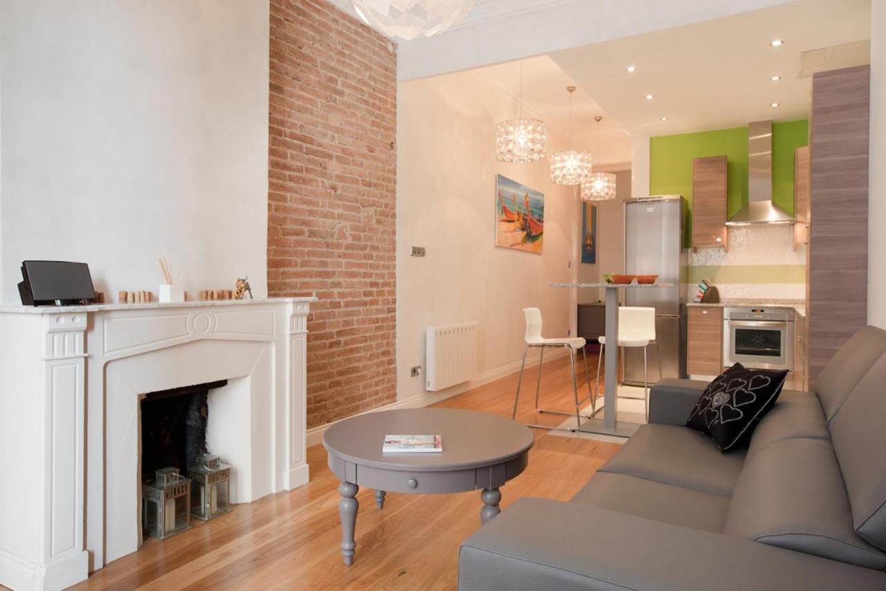 Luxury Barcelona Central City Cosy 3 Bedroom Apartment With Private Terrace Eksteriør billede